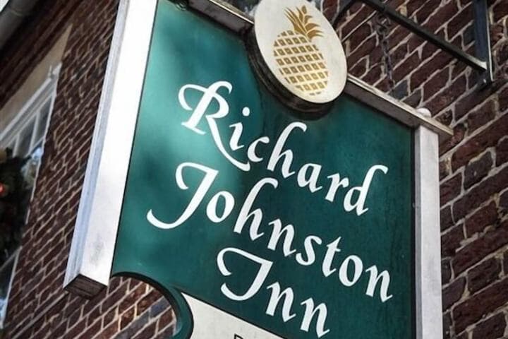 The Richard Johnston Inn & 1890 Caroline House photo 4
