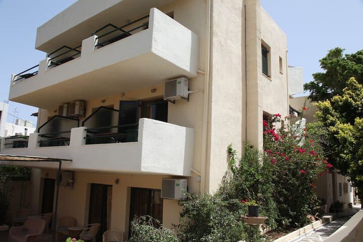 Elounda Olive Garden Studios photo 3