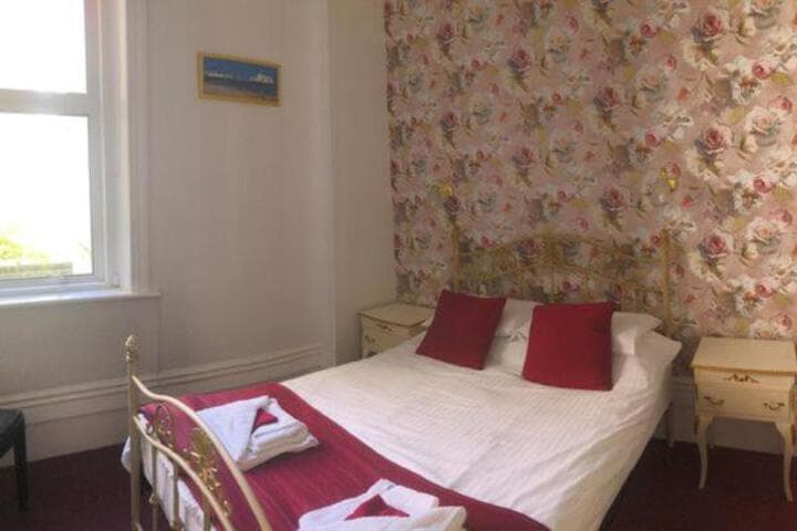 The Sherwood Guest House photo 4