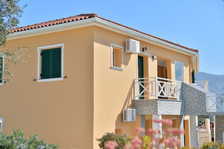 Villa Reverenza photo 2