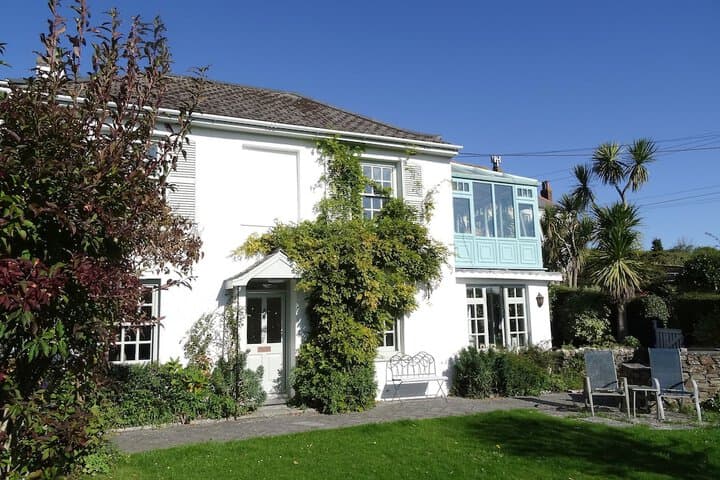 Mount Pleasant photo 1