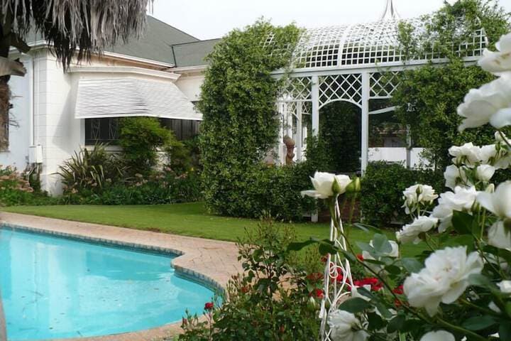 A Tapestry Garden Guest House photo 4