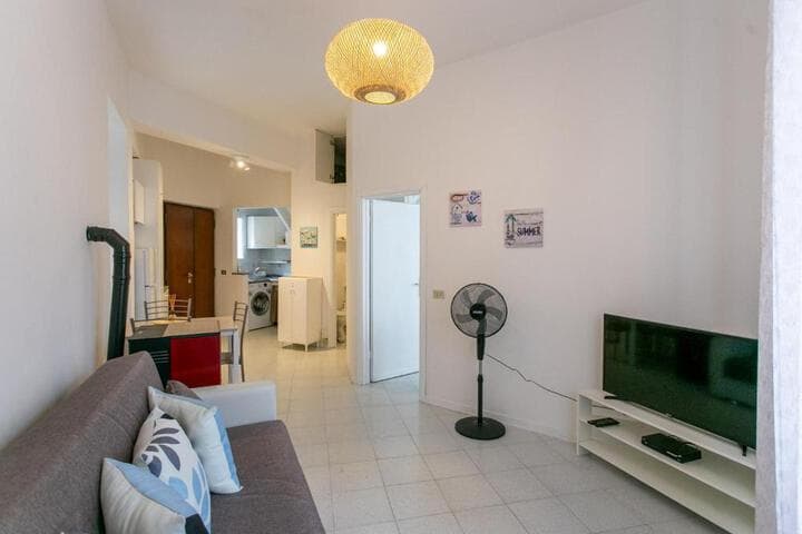 B HOUSE photo 5