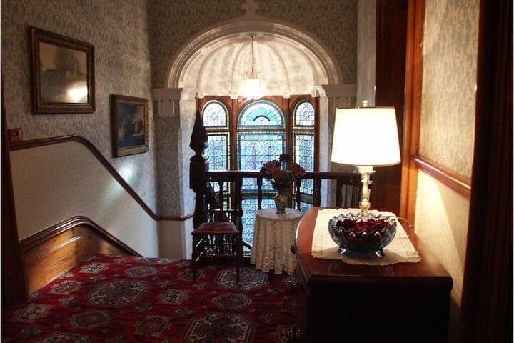 Ascot House photo 2