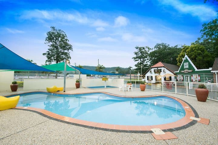 Clog Barn Caravan Park photo 4