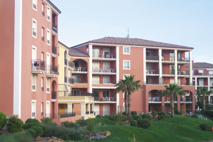 Lagrange Vacances Port Marine photo 2