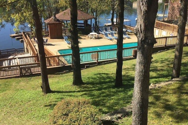 The Wharf Resort photo 5