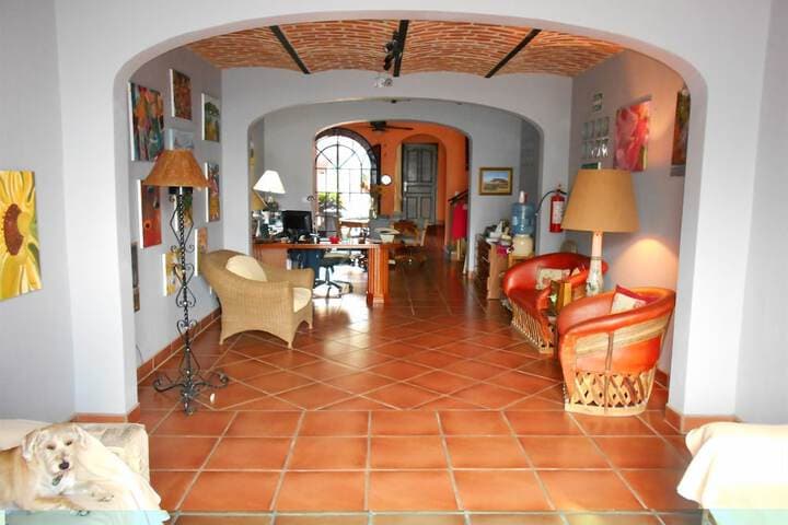 Lolitas Inn photo 2