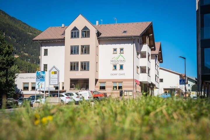 Mountain Living Apartments photo 3
