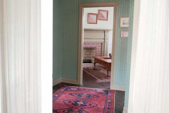 Frederick House photo 2