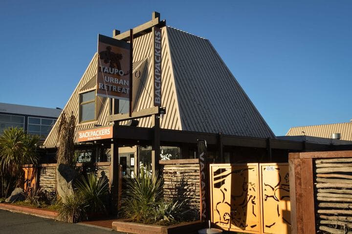 Taupo Urban Retreat Hostel photo 4