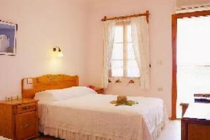 Toloman Hotel&Apartments photo 3