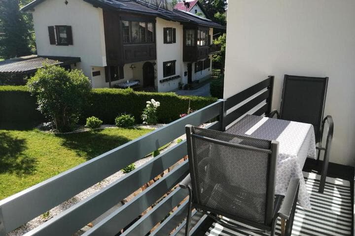 Hillside Rooms photo 2