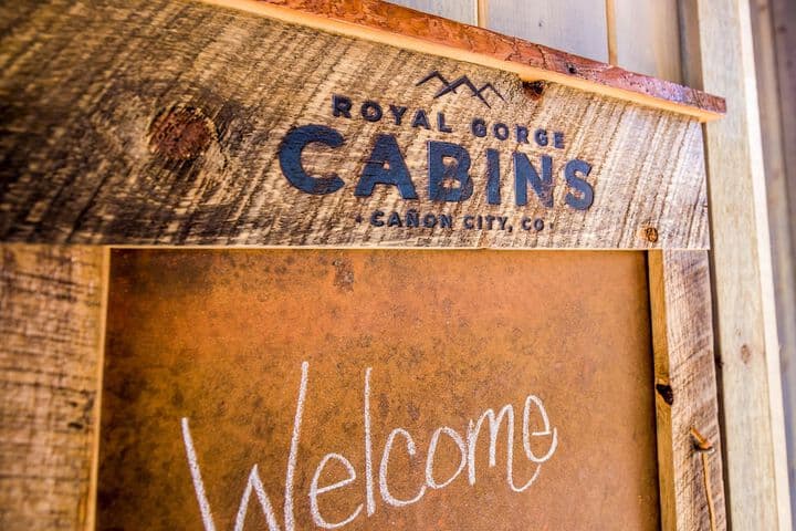 Royal Gorge Cabins photo 4