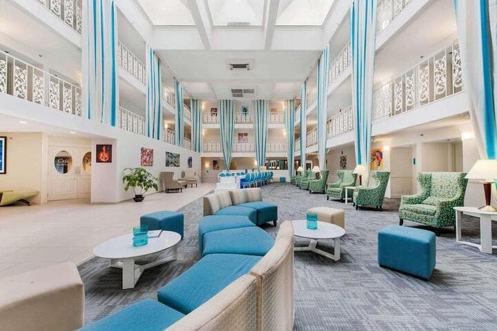 QUALITY SUITES photo 3