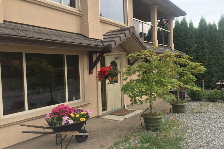 All Seasons Bed & Breakfast photo 2