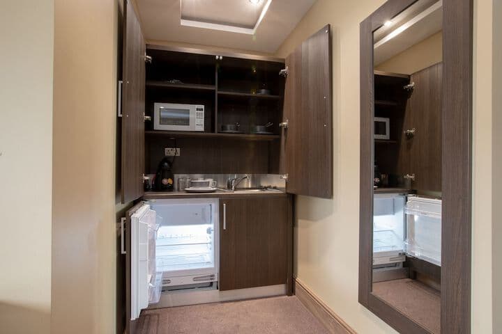 Grainger Apartments photo 5