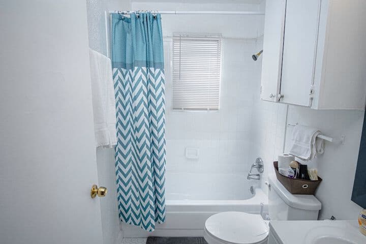 Lovely 2br / 2ba Home Near Riverwalk photo 4
