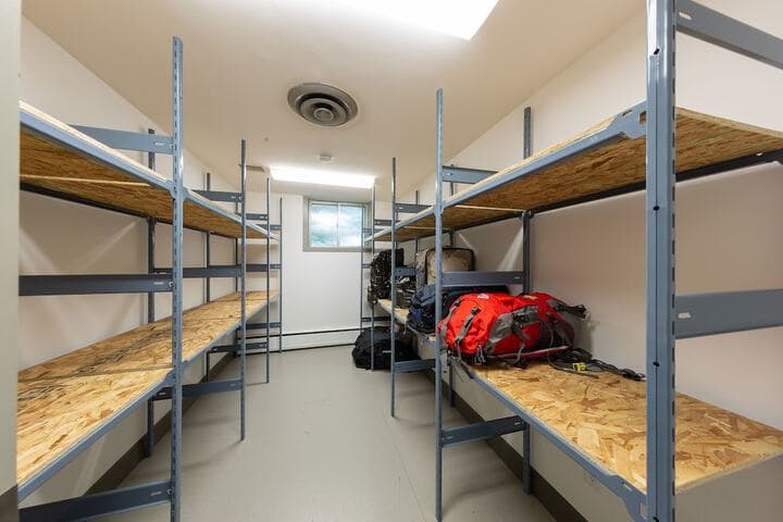 HI Edmonton Hostel photo 4