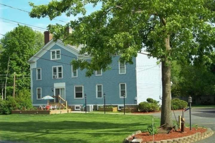 Tin Brook Bed & Breakfast photo 2
