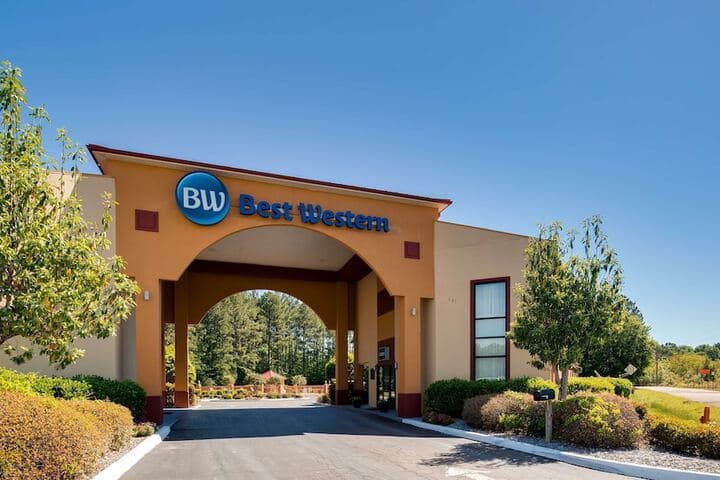 Richland Inn & Suites photo 3