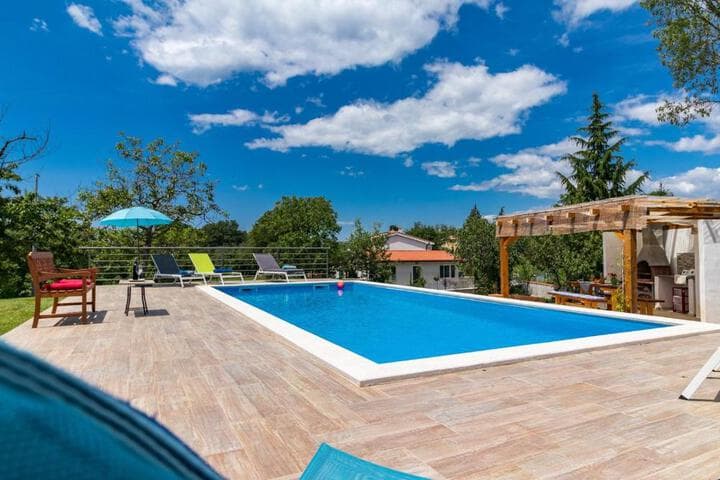 Villa May photo 1