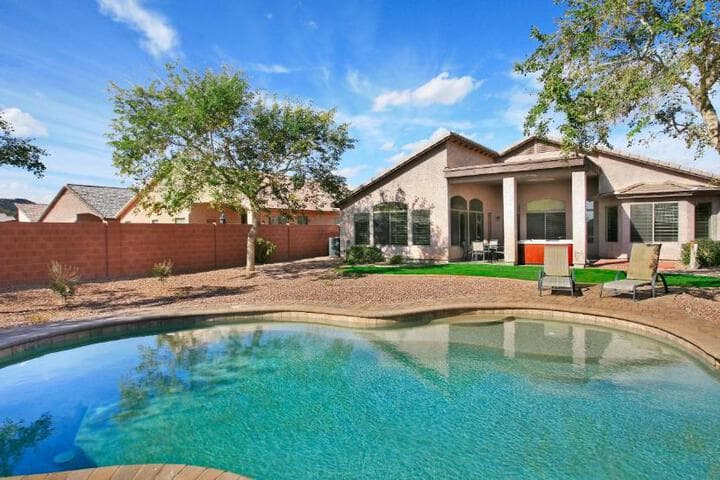 Glendale Home photo 5