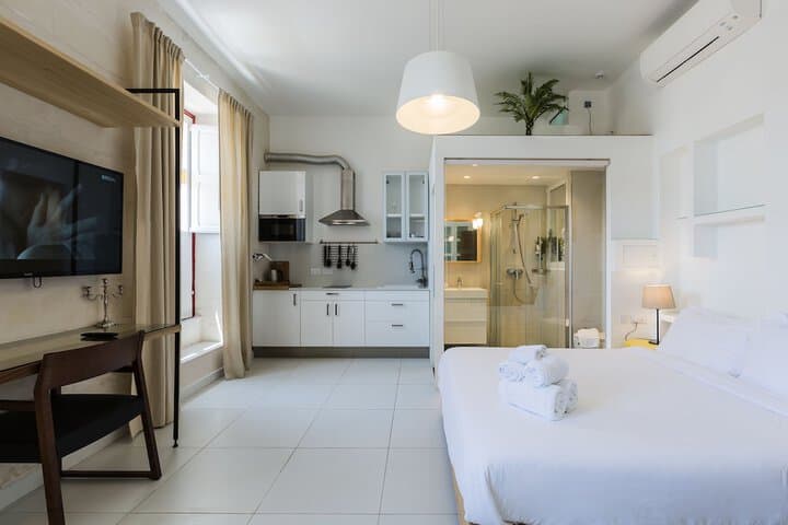 Two Pillows Boutique Hostel photo 4
