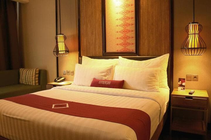 Emersia Hotel & Resort Batusangkar photo 5