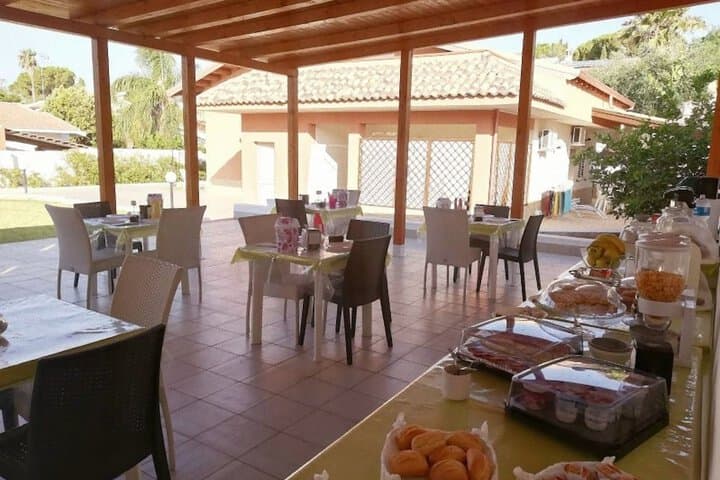 Fontane Bianche destination view