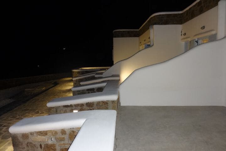 George House photo 2