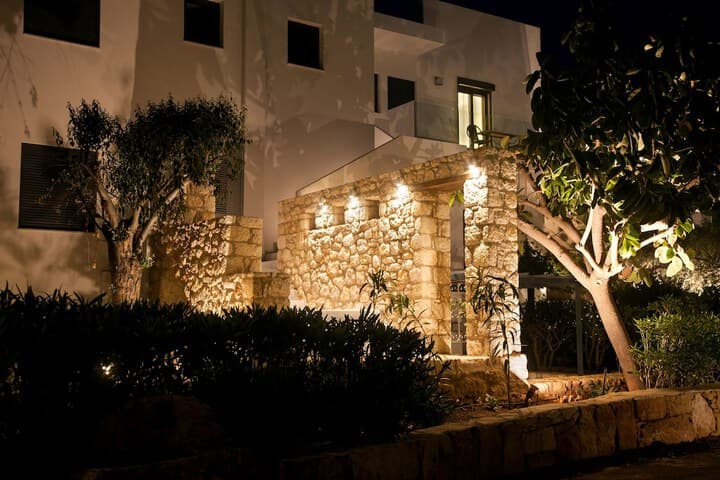 Artemis Village Apartments & Studios photo 2
