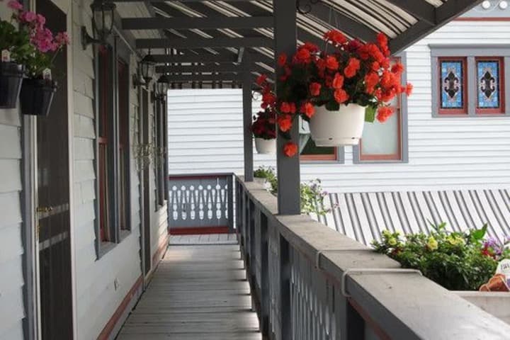 Mont Rest Inn photo 3