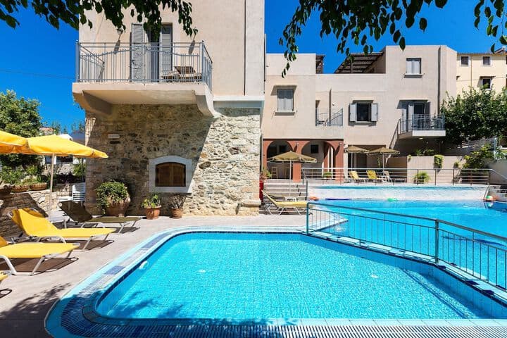 Philoxenia Apartments photo 5