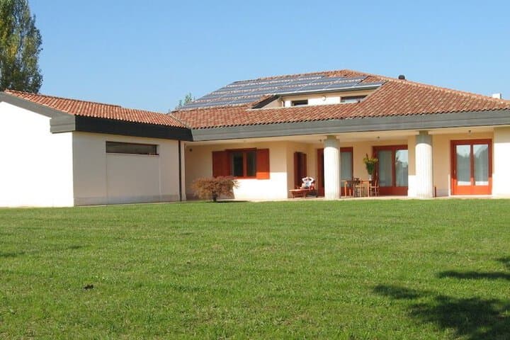 Lonigo destination view