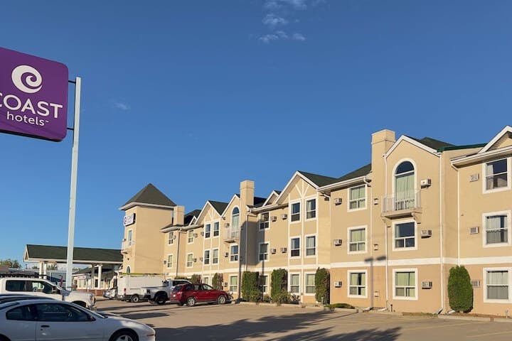 Coast Hinton Hotel photo 3