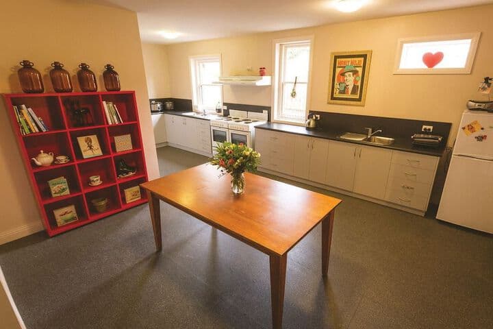 Montacute Boutique Bunkhouse photo 5