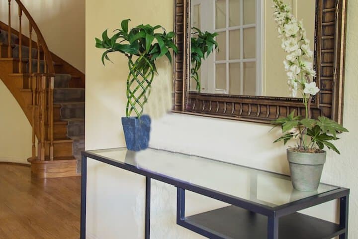 Charlton Suites Guest House photo 3