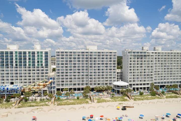 Crown Reef Beach Resort&Waterpark photo 3