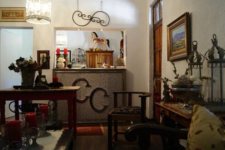 Cunningham Cottage Guest House photo 2