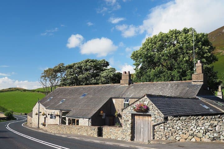 The Wayside&Whisky Barn photo 2