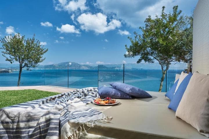 Avra Luxury Villa & Spa photo 3