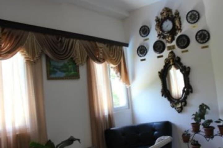 Hotel Plus photo 2