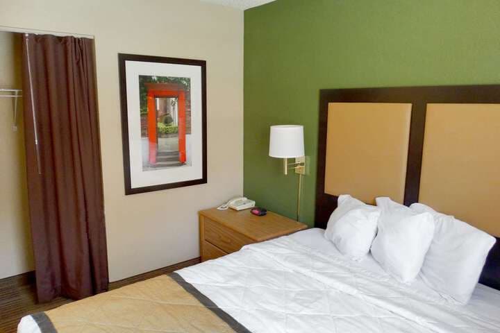 Extended Stay America Suites Raleigh Northeast photo 4
