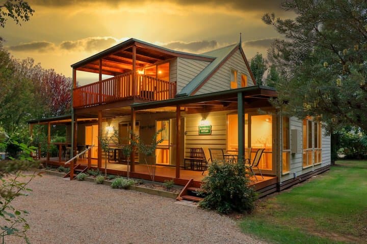Beechworth Cedar Cottages photo 3