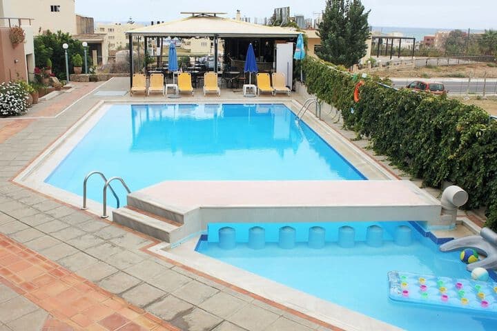 Maleme destination view