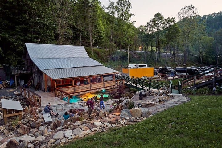 Mountain Harbour B&B&Hiker Hostel photo 2