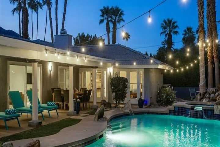 Villa Dahlia photo 1