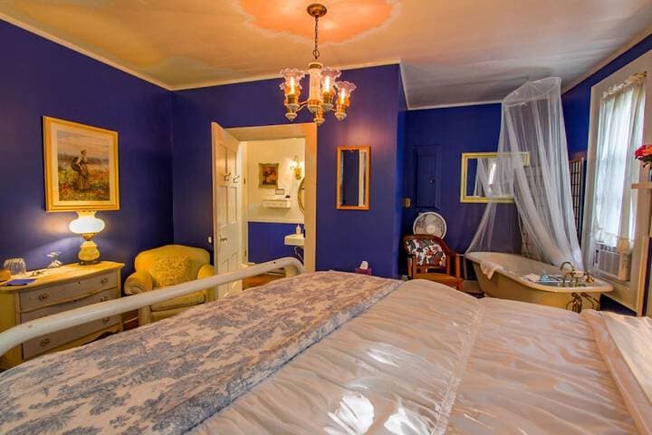 Buffalo Tavern Bed & Breakfast photo 5