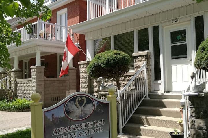 Ambassadors Inn Next Door photo 2
